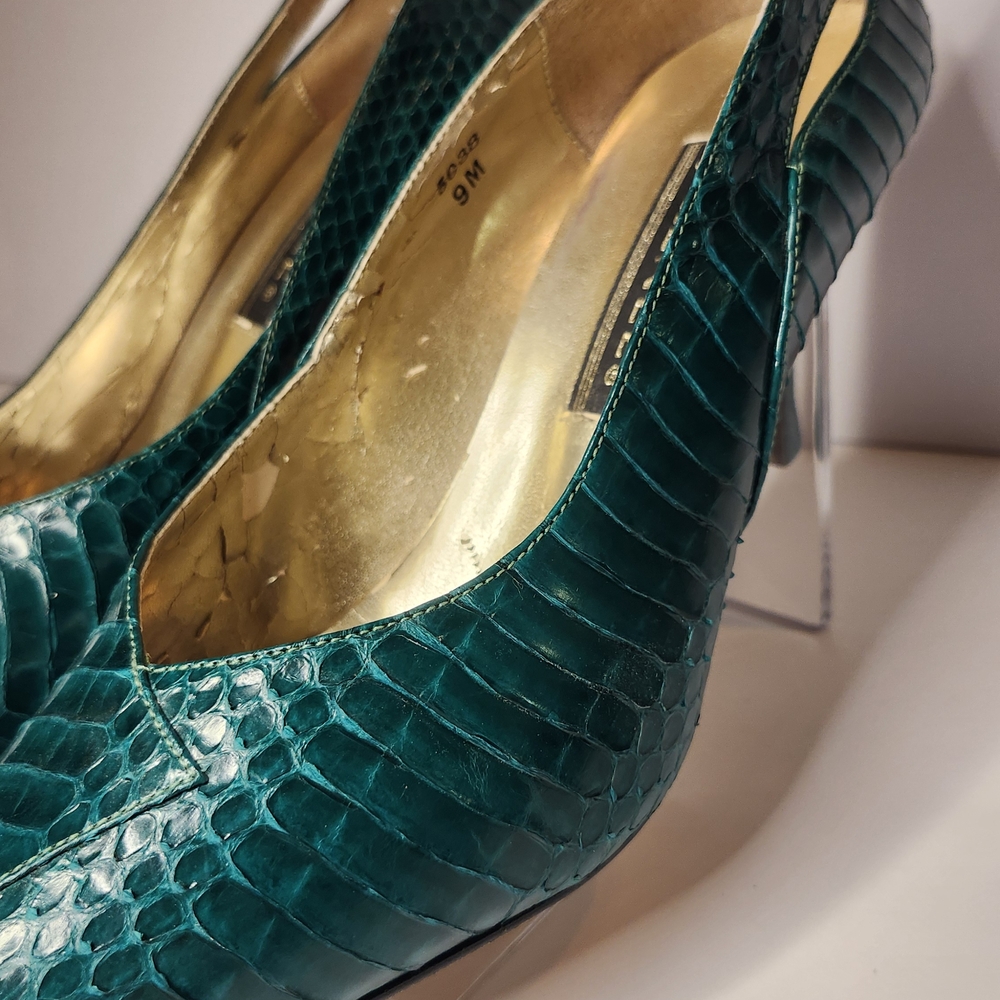 SALE! J.Renee Teal Snakeskin Heels - Picture 3 of 16